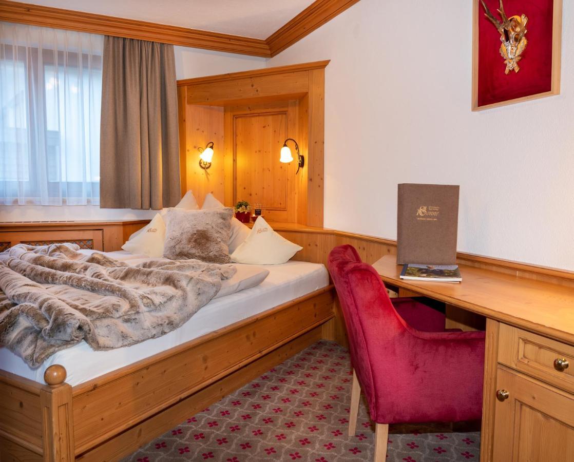 Hotel Sonne イシュグル エクステリア 写真