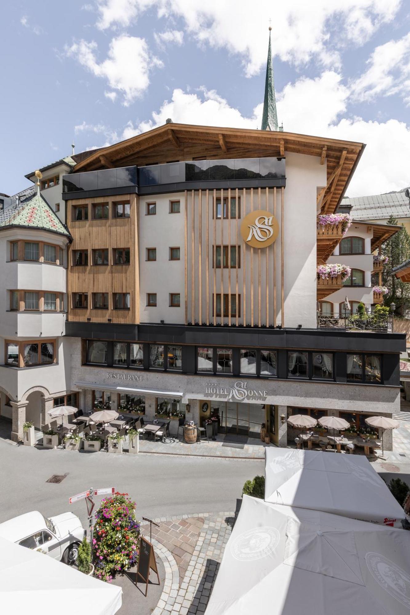 Hotel Sonne イシュグル エクステリア 写真